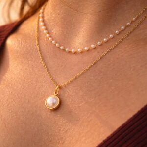 pearl drop necklace